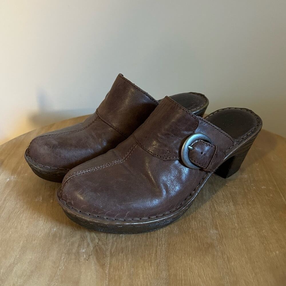 Born Brown Leather Silver Buckle 2.5-Inch Heel Slip-On Clogs Mules Size 7/38